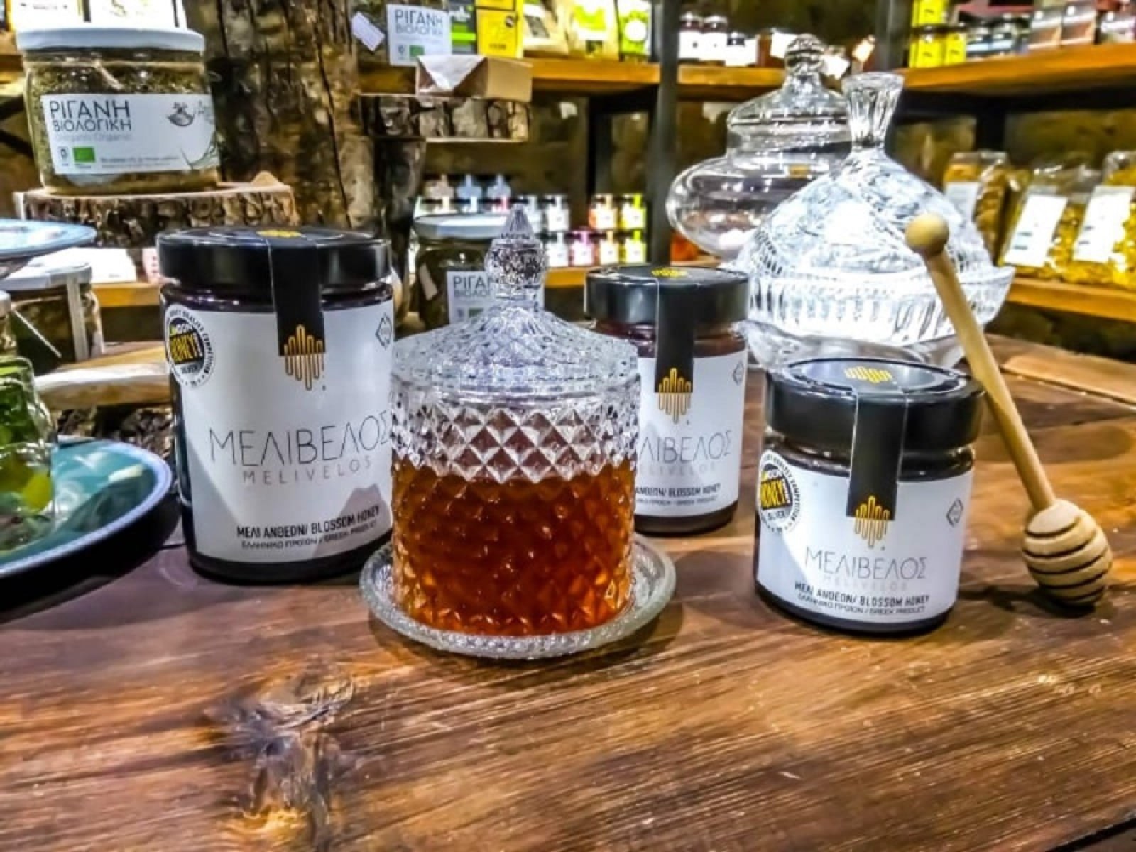 Mελίβελος: Το βραβευμένο μέλι της Καστοριάς που ταξιδεύει από ΗΠΑ μέχρι Μαλαισία στο melivelos